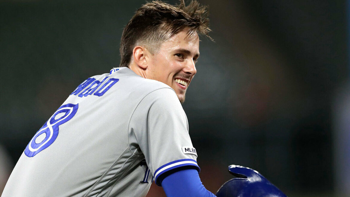 Schneider happy Biggio landed on feet with buddy Teoscar in Los Angeles