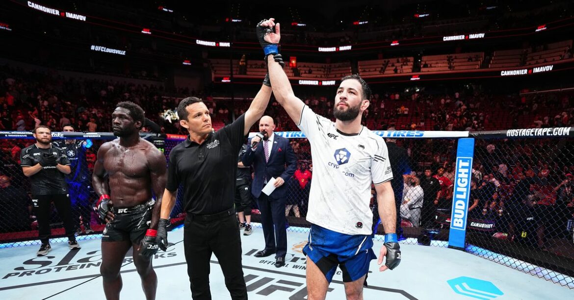 Mailbag: UFC Louisville’s controversial stoppage and where does the middleweight division go from here?