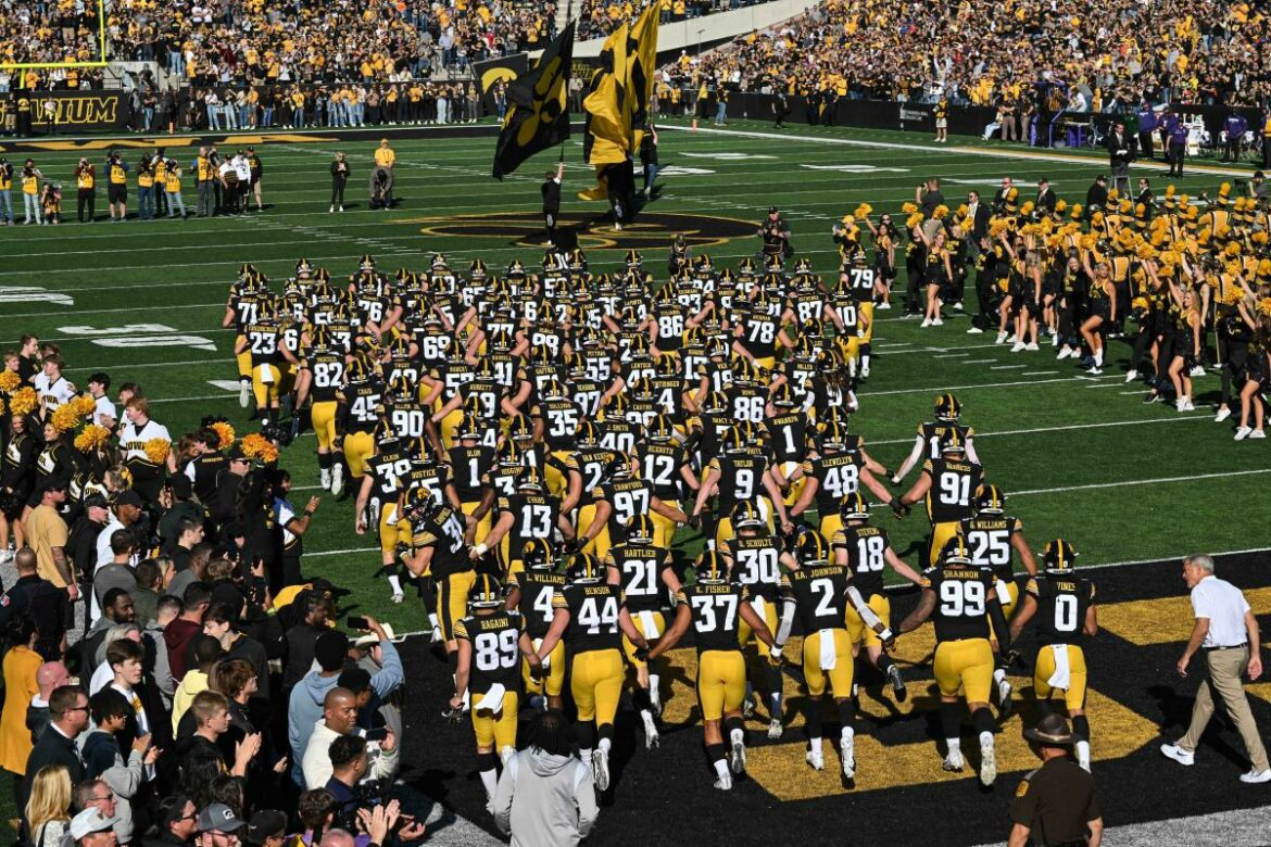 What does a successful 2024 season look like for Iowa football in new-look Big Ten?