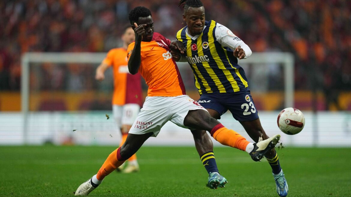 Michy Batshuayi releases statement as he explains controversial move between rival Turkish clubs