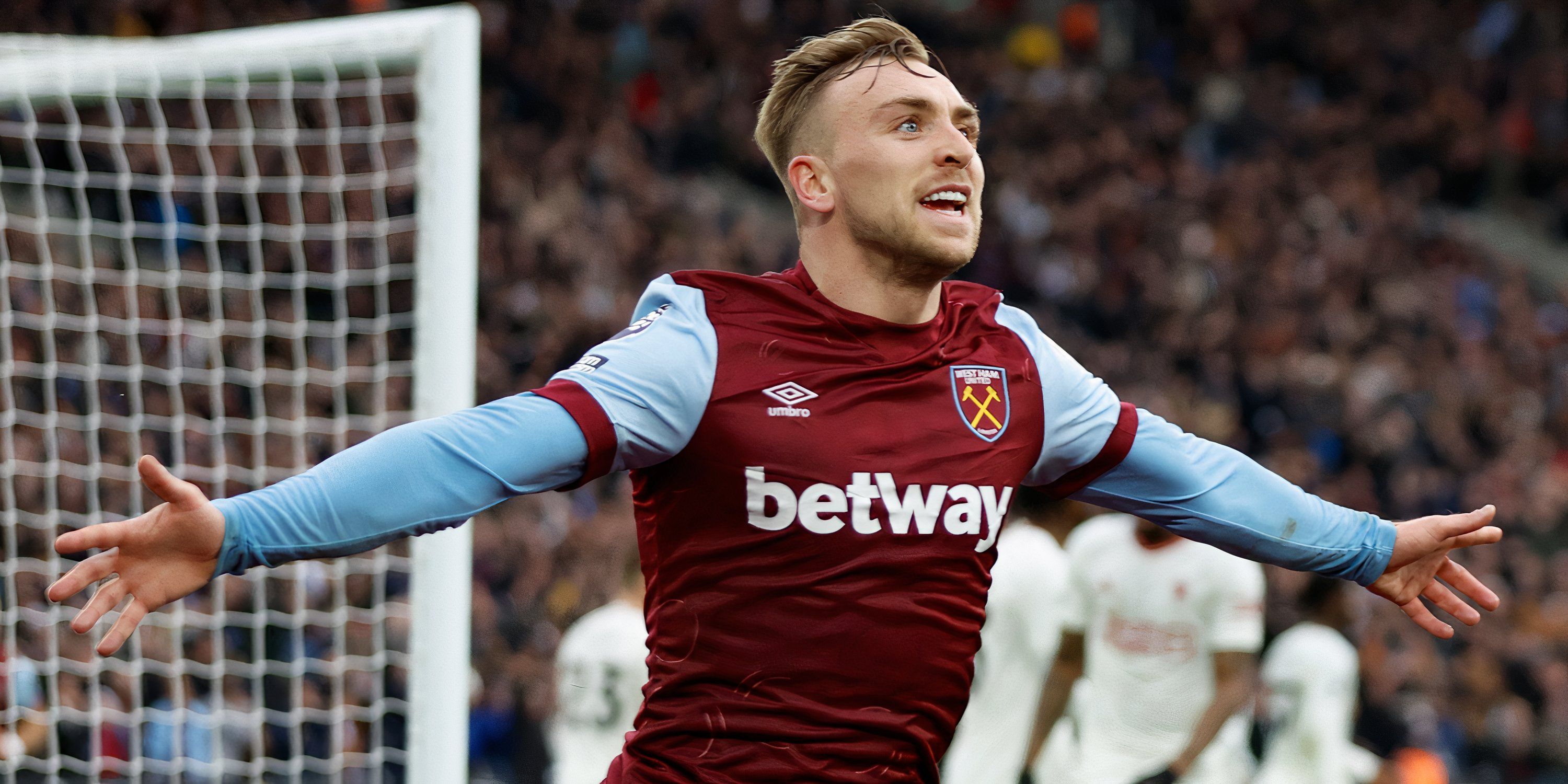 West Ham's Jarrod Bowen celebrates-1