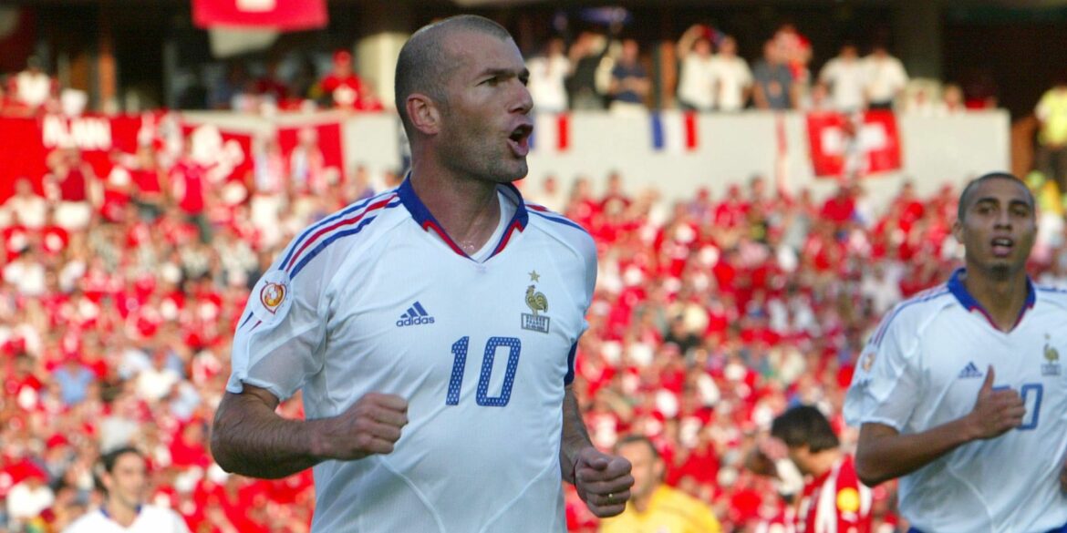 Nottingham Forest now chasing £16k-p/w ace dubbed "the new Zinedine Zidane"