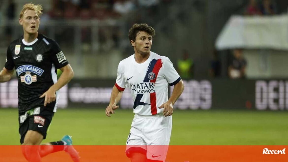 João Neves convocado para mais um jogo de preparação do PSG - PSG