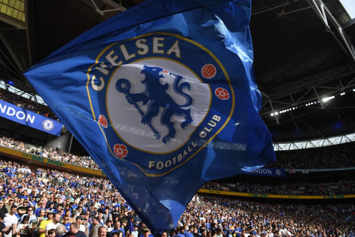 Chelsea have surprise Premier League duo under consideration ahead of potential moves