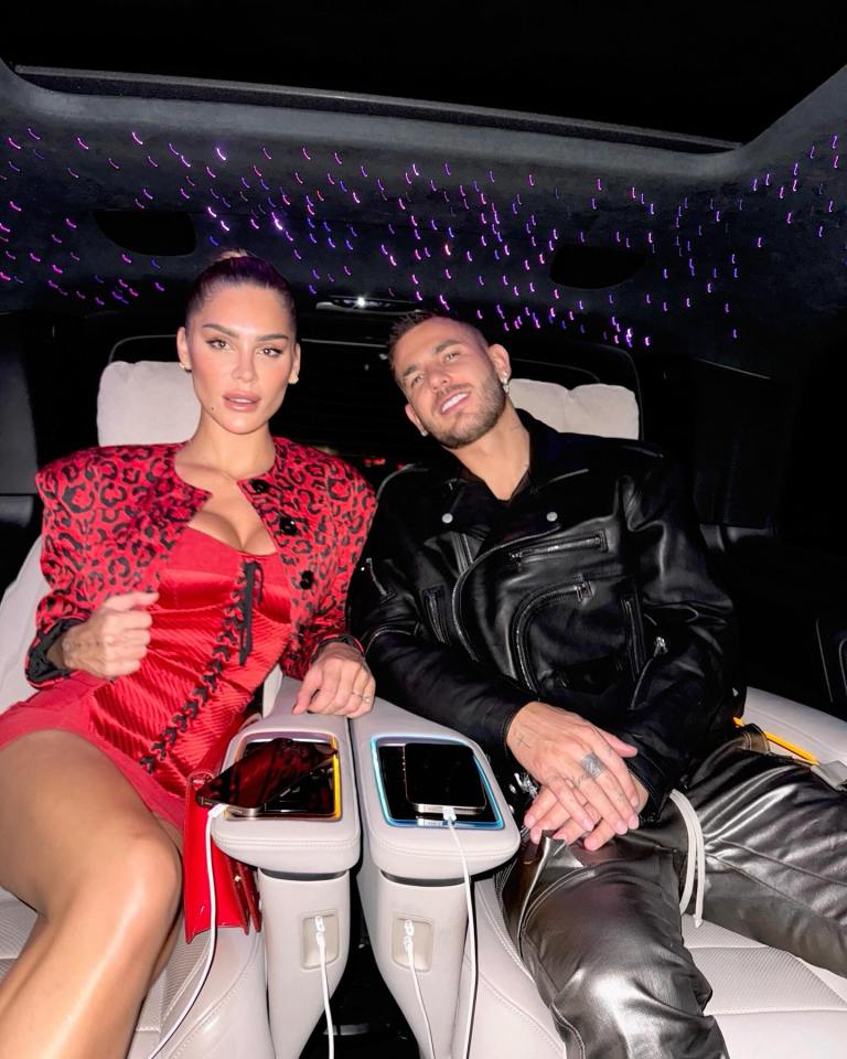 Lucas Hernandez and Victoria Triay in a car.