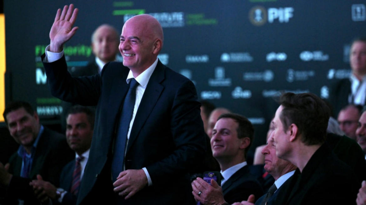 FIFA President Gianni Infantino Defends Saudi Arabia's World Cup, Donald Trump Relationship | Football News