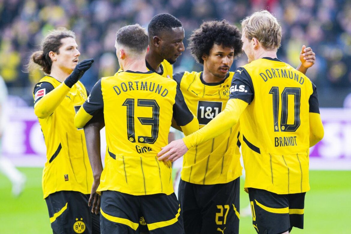 Borussia Dortmund’s Karim Adeyemi has doubts over Napoli move – Yahoo Sports