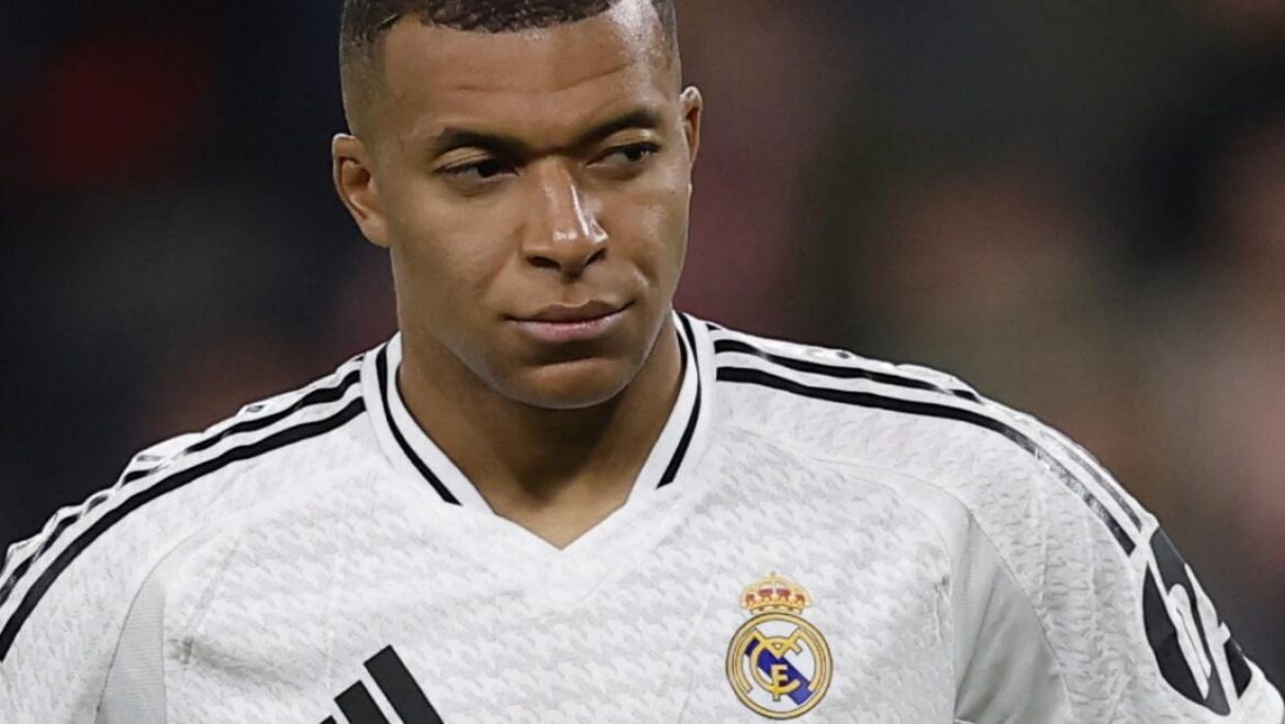 Mbappé enters as HT sub for Madrid in Copa final – ESPN