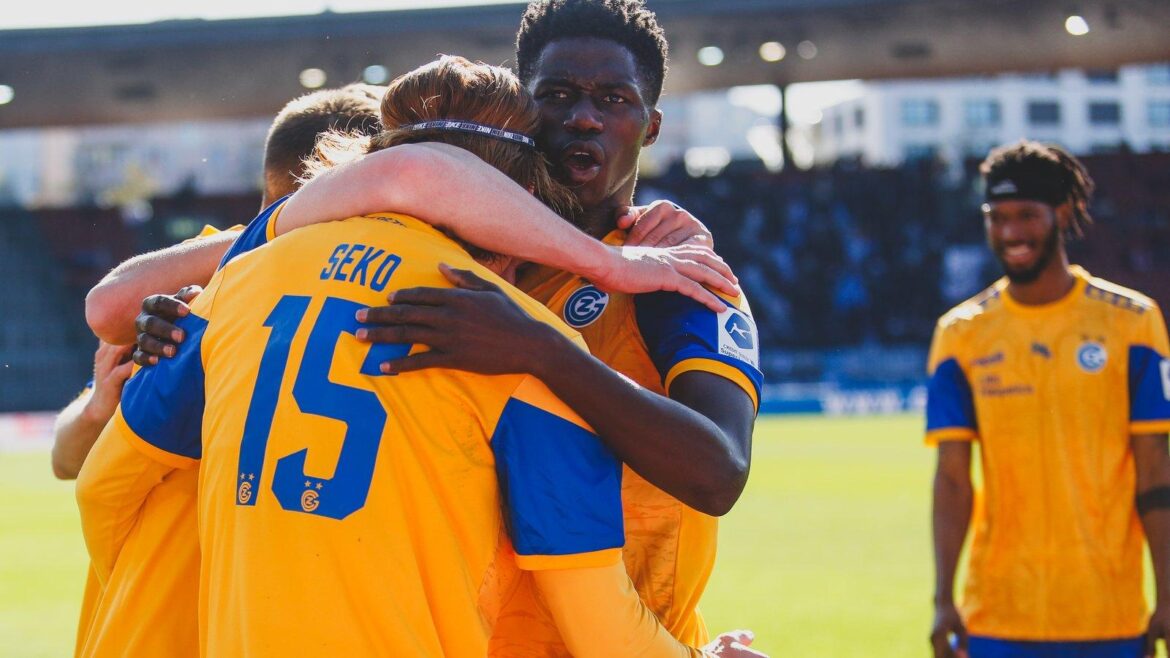 Grasshopper Club Zürich v West Ham United – West Ham United