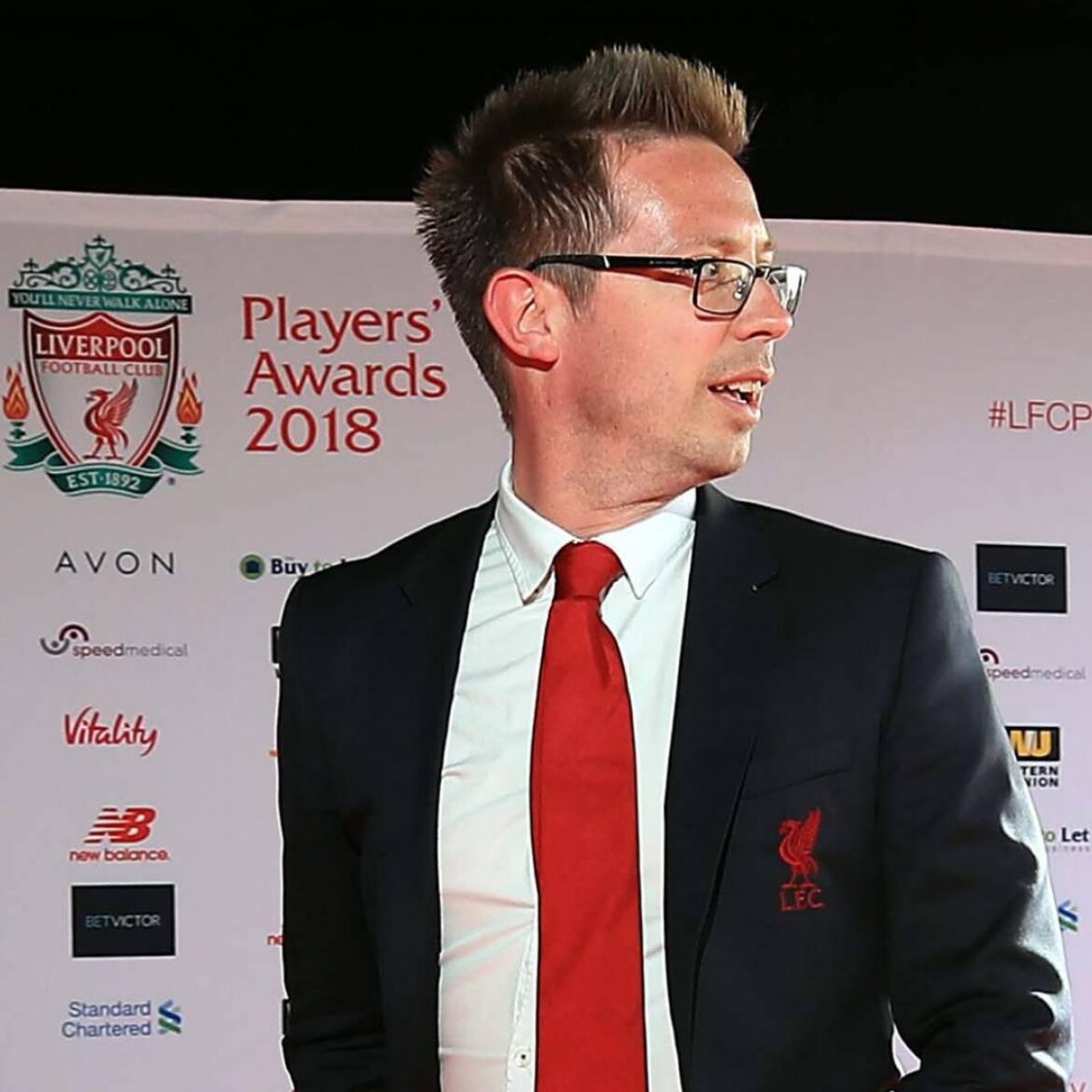 ‘Forever our number 20’ – Michael Edwards pays touching tribute as Jota’s shirt number retired – The Empire of The Kop