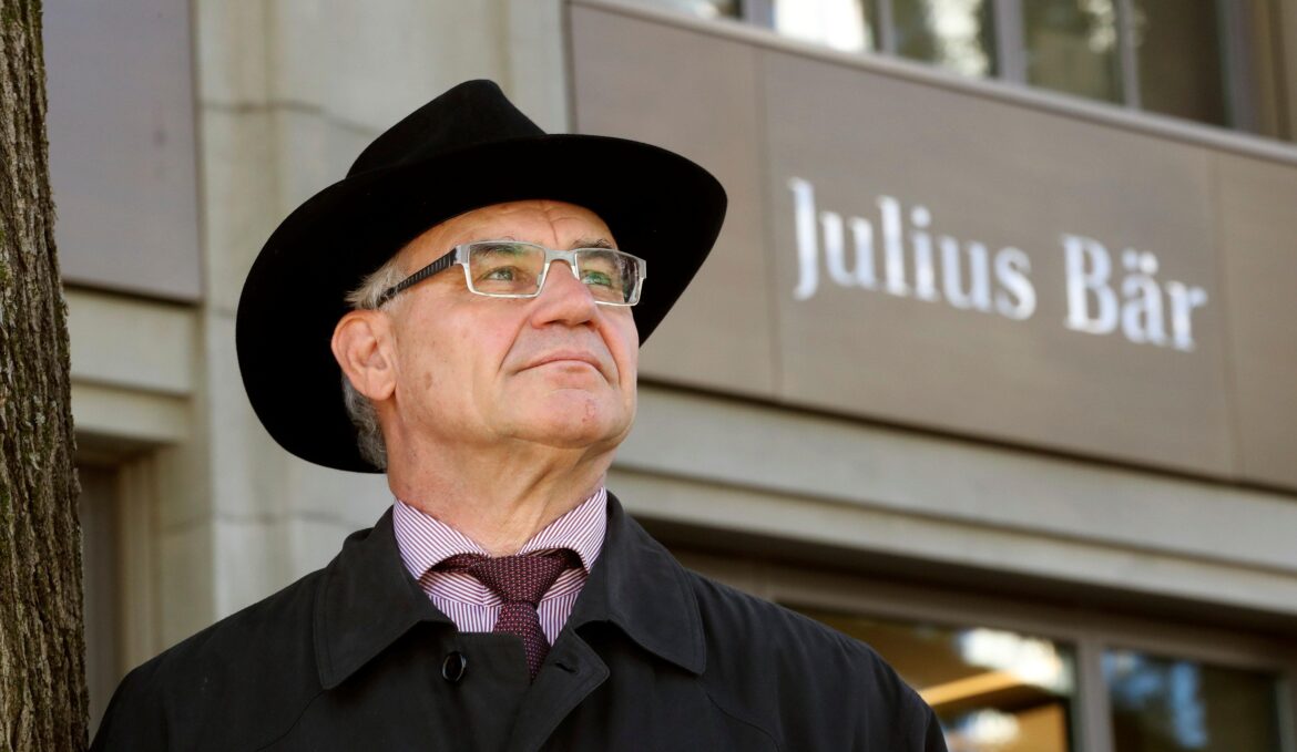 Swiss prosecutors end case against ex-FIFA chief Sepp Blatter and former UEFA president Michel Platini after 10 years – Goal.com