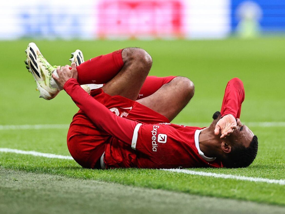 Liverpool Sweating Over Fresh Injury Blow Ahead of Man Utd Clash – Sports Illustrated