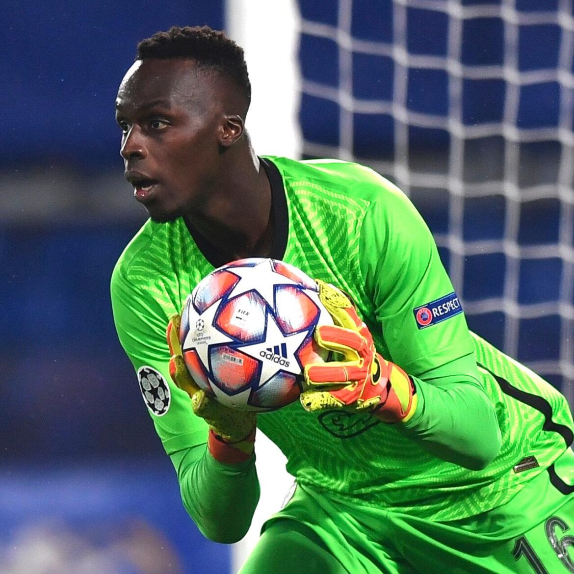 Former Marseille goalkeeper Mandanda calls time on football career – beIN SPORTS