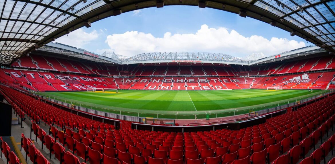 Manchester United stadium will have “largest public space in the world” – Dezeen